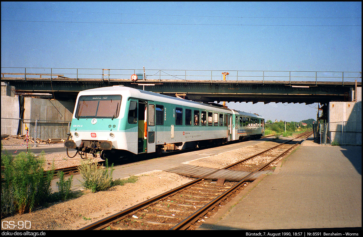 Strecken und Bahnhöfe